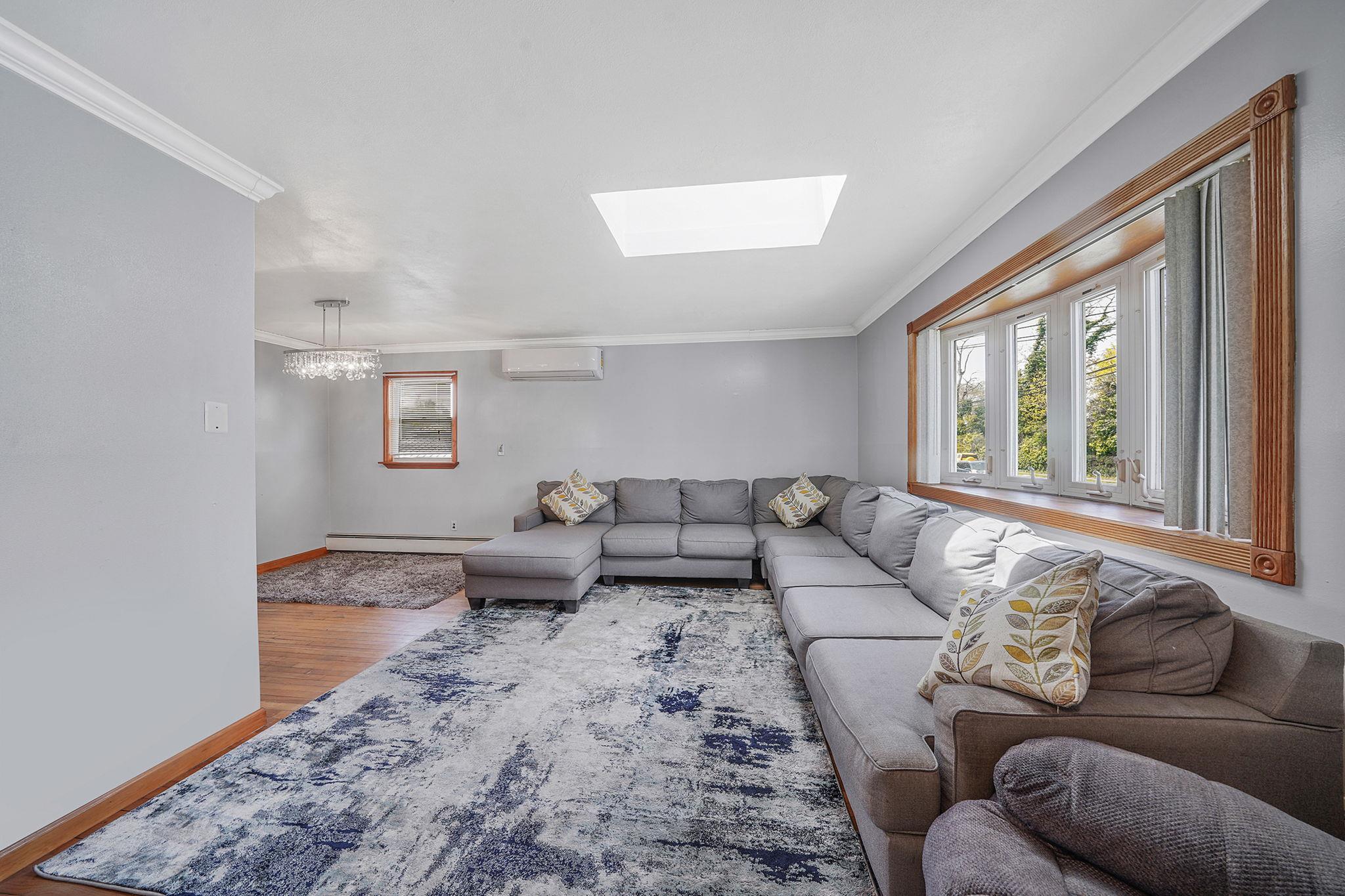 Single Family Pacific  Nassau County, NY 11510, MLS-854068-4