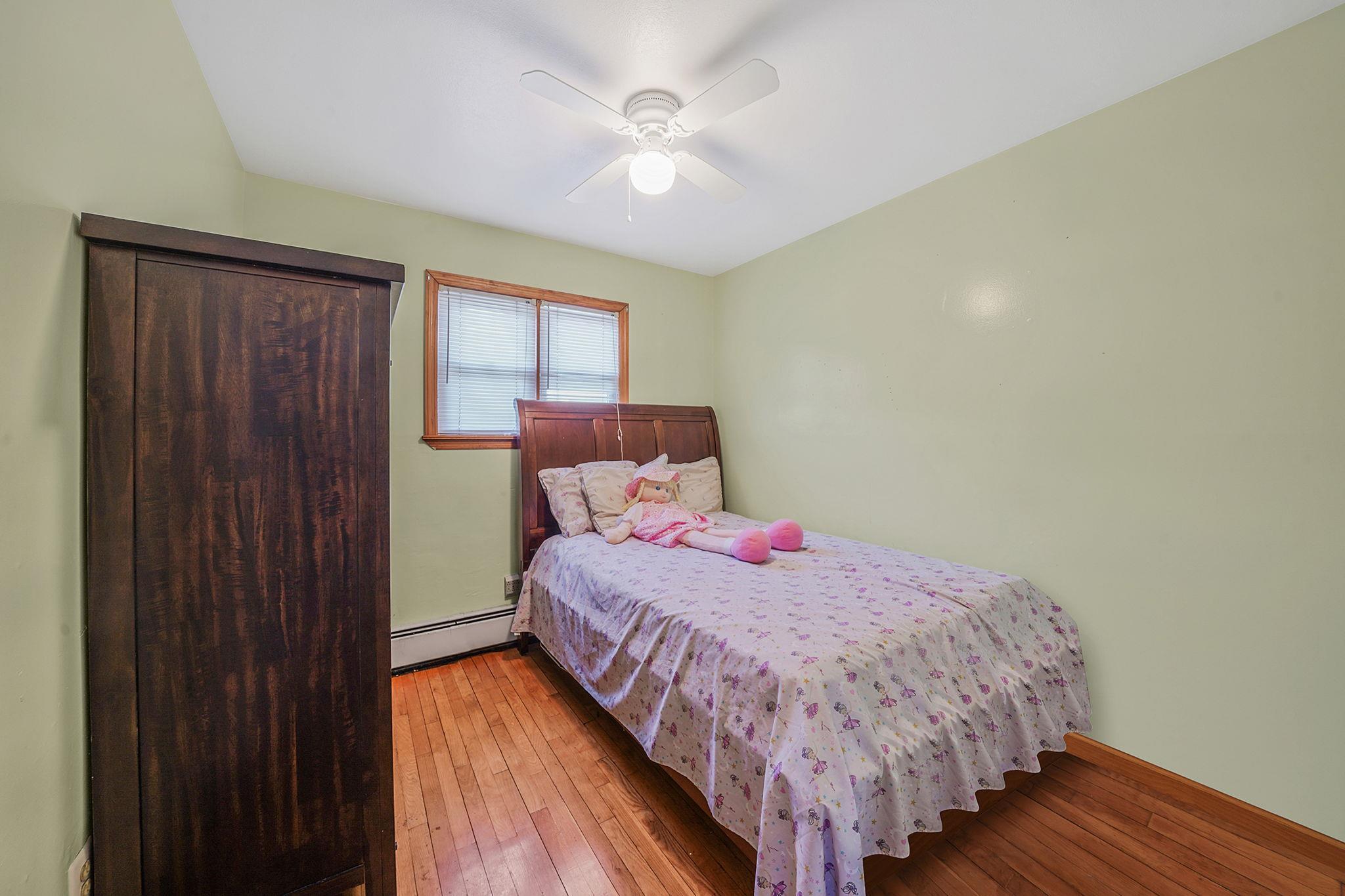 Single Family Pacific  Nassau County, NY 11510, MLS-854068-8