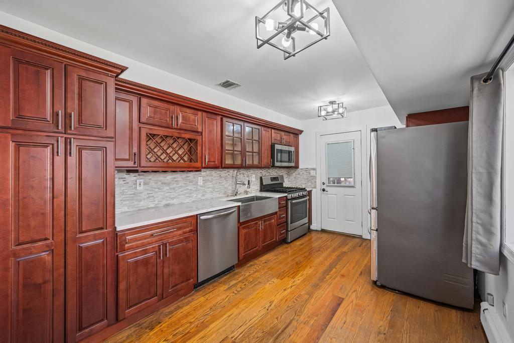 Single Family 14th  Suffolk County, NY 11704, MLS-854074-20