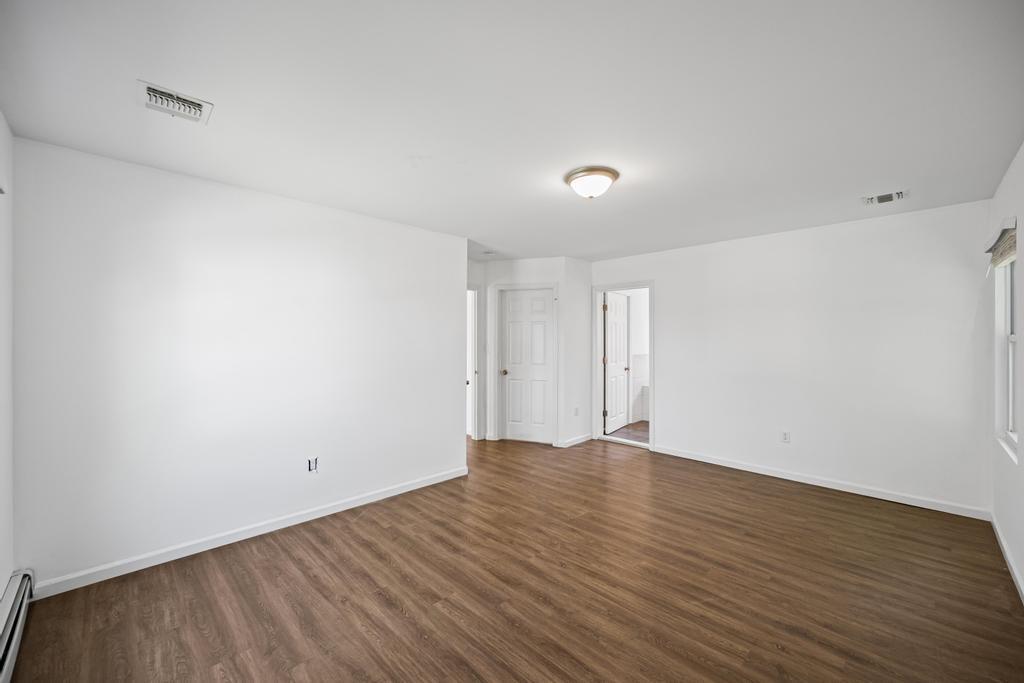 Single Family 14th  Suffolk County, NY 11704, MLS-854074-25