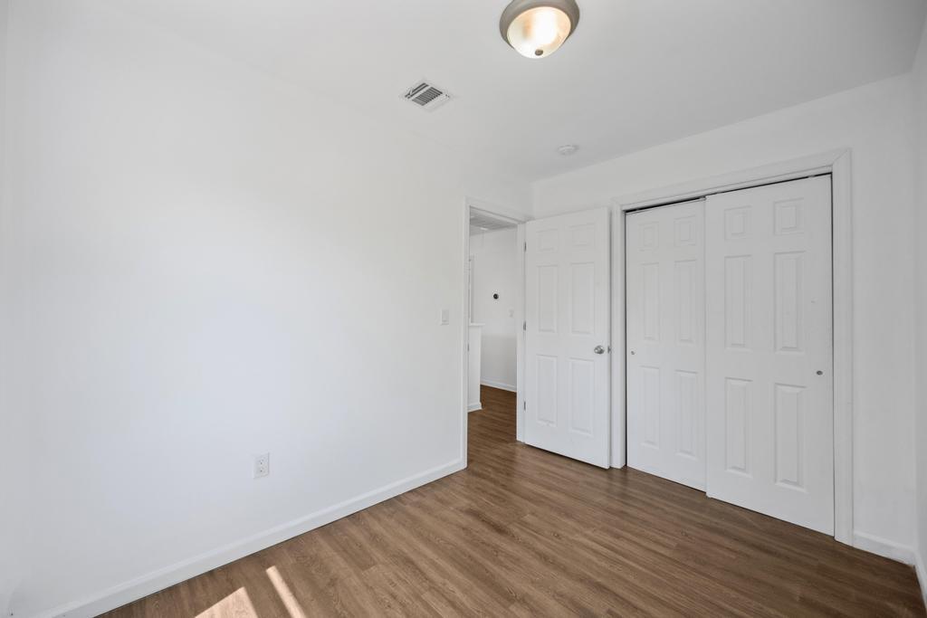 Single Family 14th  Suffolk County, NY 11704, MLS-854074-31
