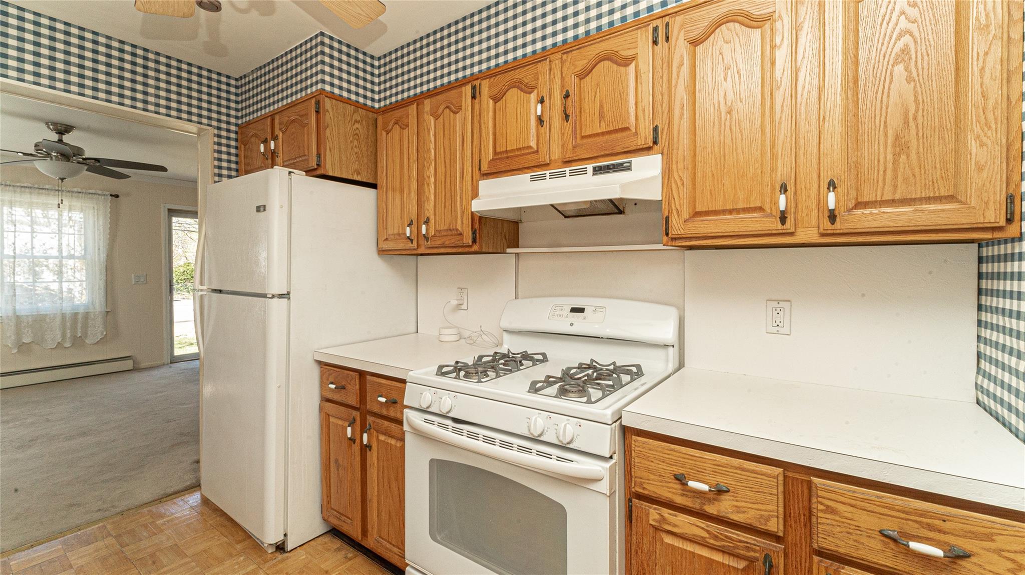 Single Family 17th  Suffolk County, NY 11704, MLS-854076-13