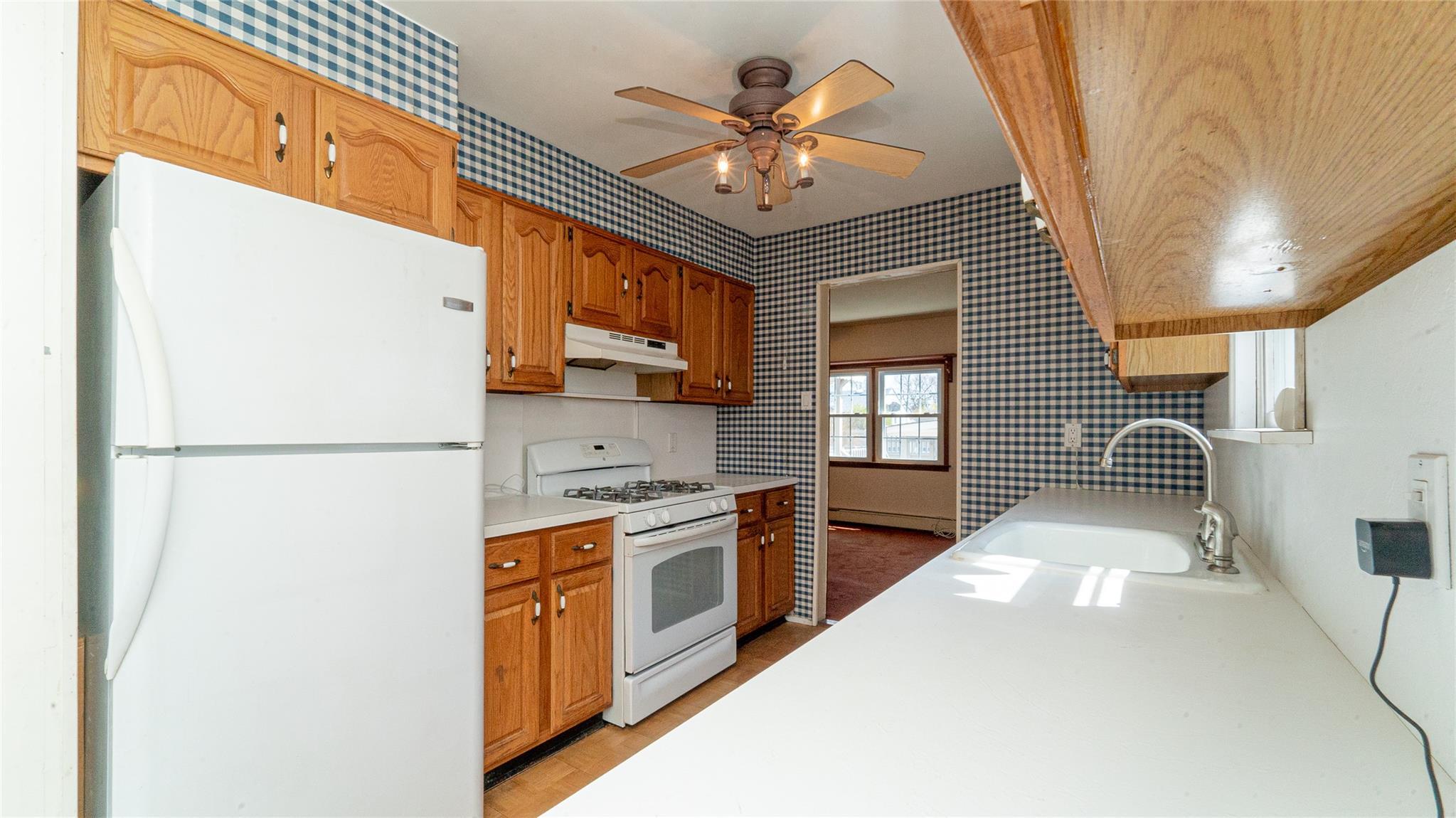 Single Family 17th  Suffolk County, NY 11704, MLS-854076-14