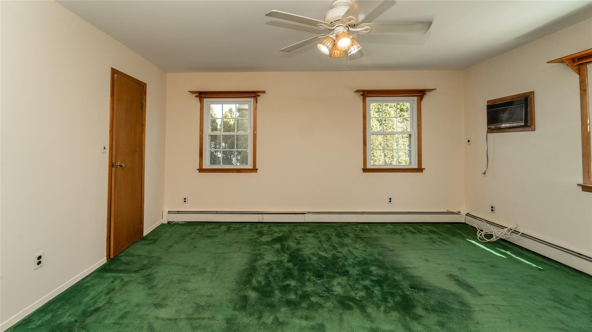 Single Family 17th  Suffolk County, NY 11704, MLS-854076-18