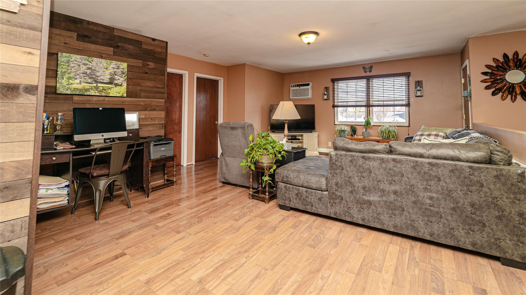 Single Family 17th  Suffolk County, NY 11704, MLS-854076-24
