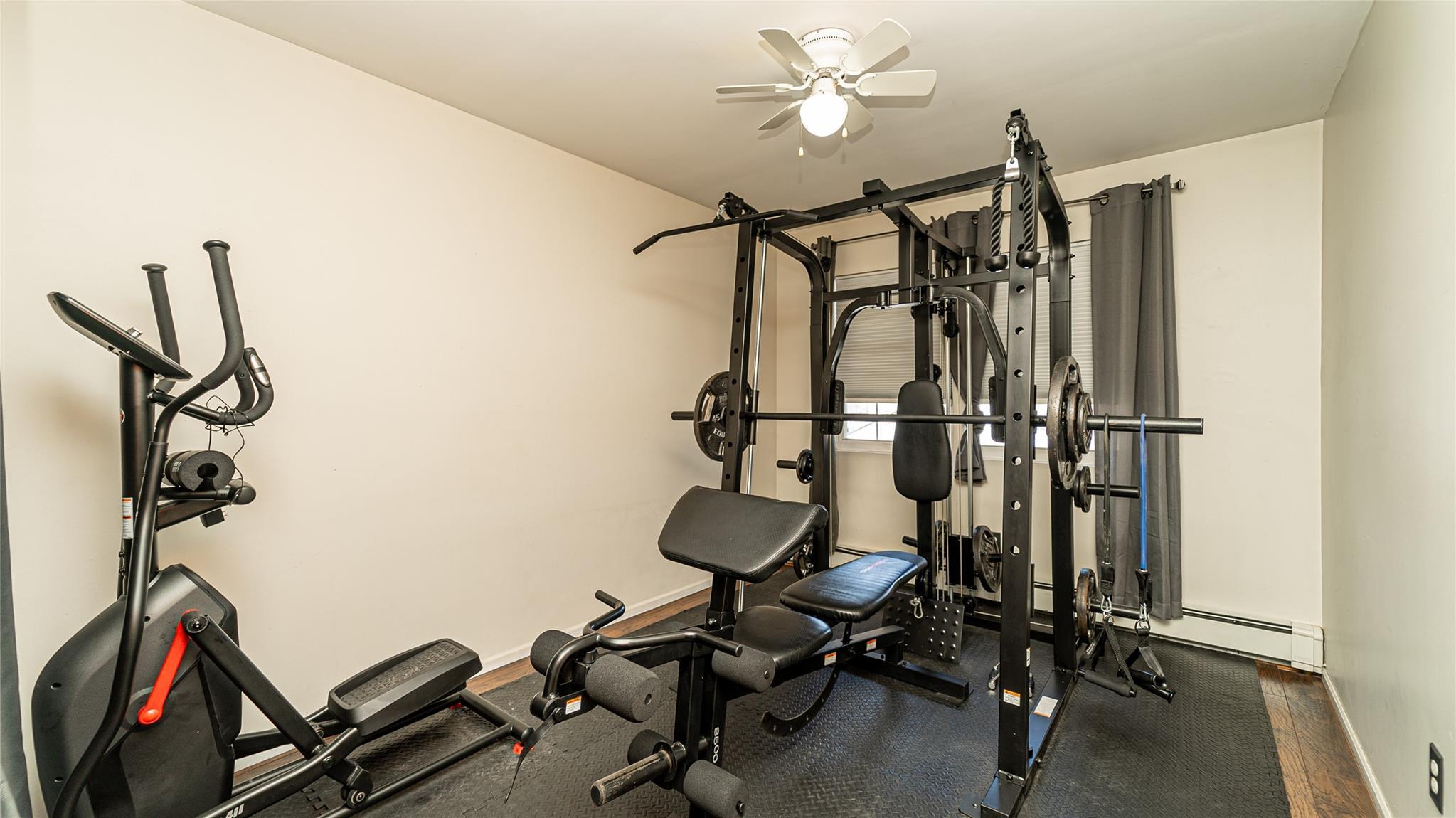 Single Family 17th  Suffolk County, NY 11704, MLS-854076-29