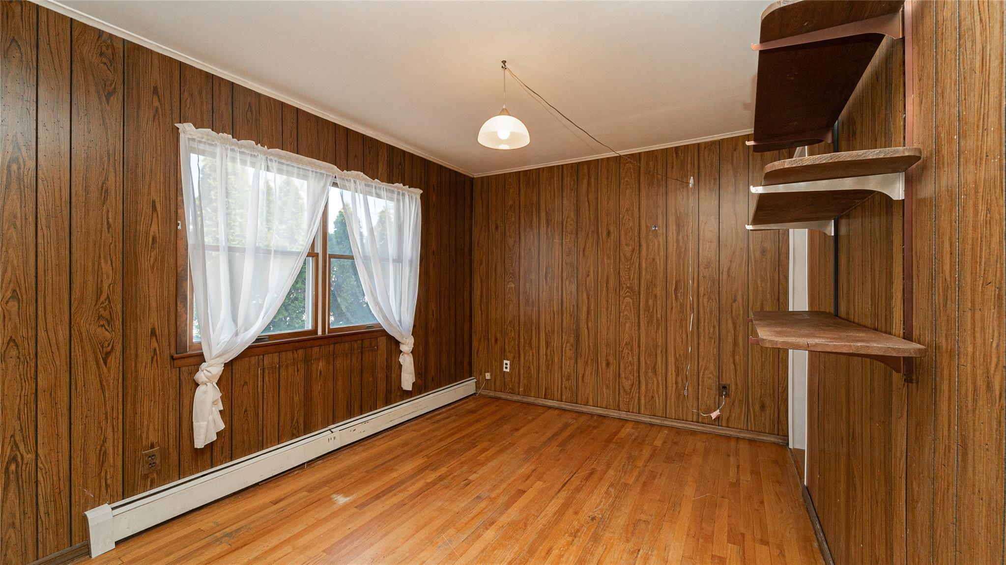 Single Family 17th  Suffolk County, NY 11704, MLS-854076-7