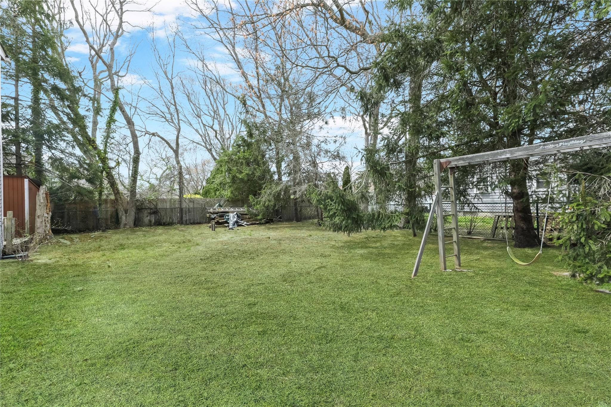 Single Family School  Suffolk County, NY 11946, MLS-854077-17