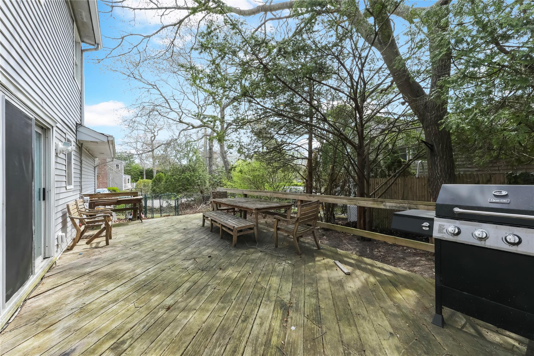 Single Family School  Suffolk County, NY 11946, MLS-854077-20