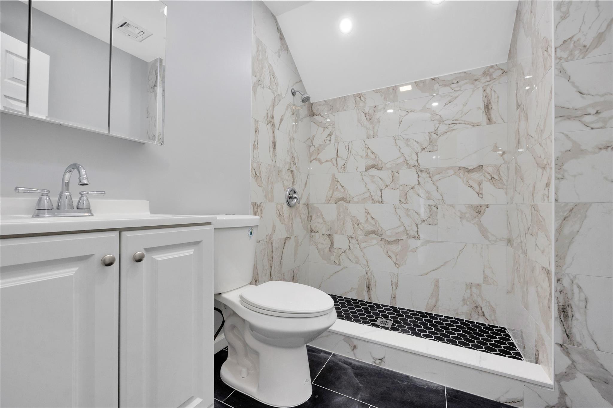Single Family Ocean  Suffolk County, NY 11772, MLS-854086-10