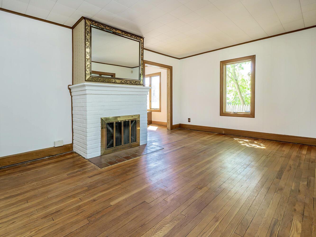 Single Family Fairview  Nassau County, NY 11050, MLS-854093-4