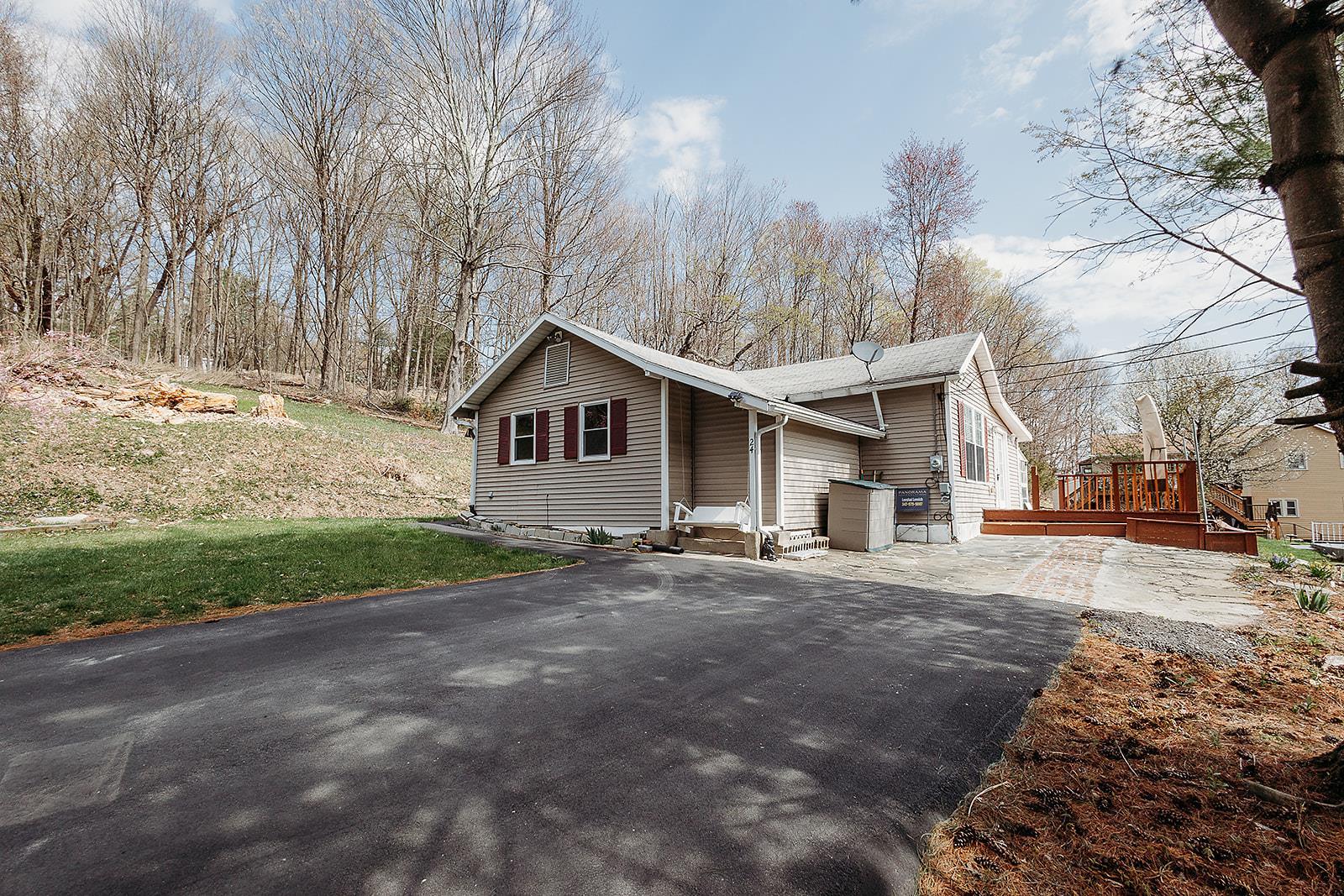 Single Family Sky Top  Sullivan County, NY 12721, MLS-854102-10