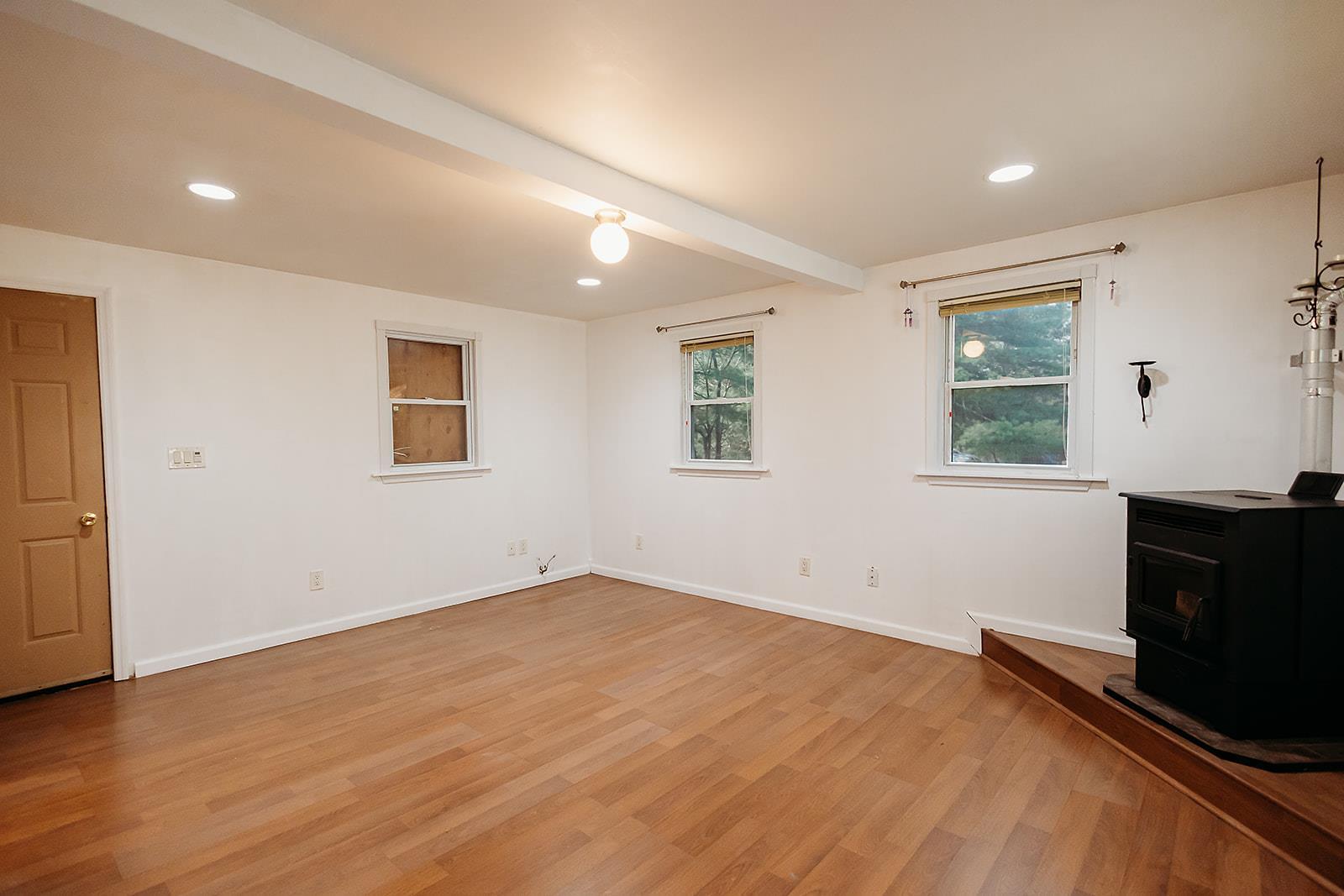 Single Family Sky Top  Sullivan County, NY 12721, MLS-854102-27