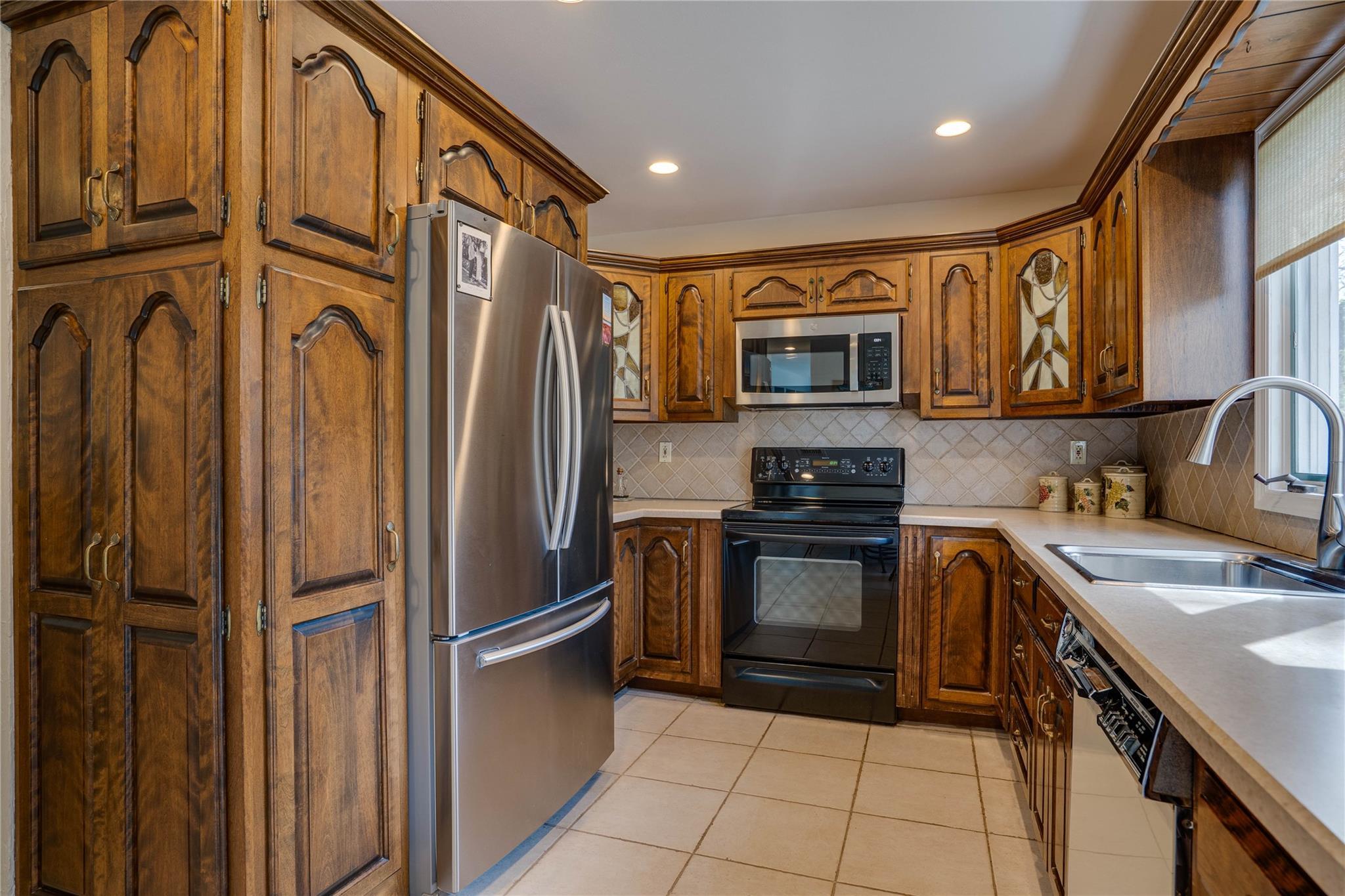 Single Family Pittoni  Suffolk County, NY 11725, MLS-854123-11