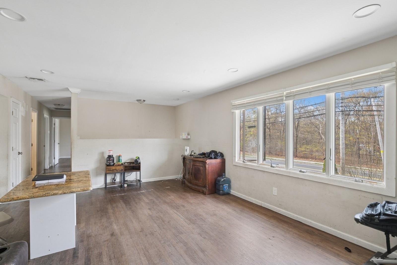 Single Family College  Suffolk County, NY 11738, MLS-854124-2