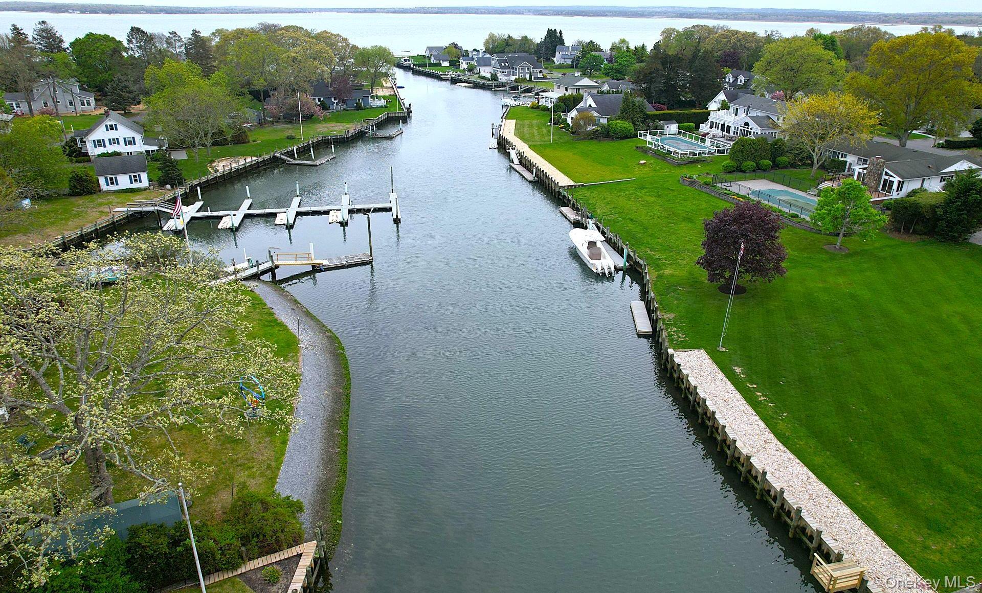 Single Family Lagoon Court  Suffolk County, NY 11901, MLS-854138-3
