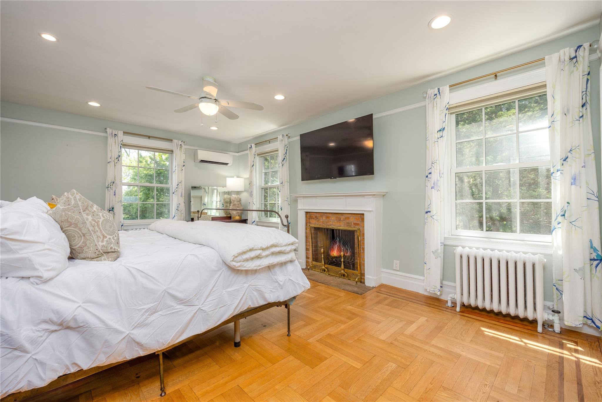 Single Family Locust  Westchester County, NY 10538, MLS-854147-23