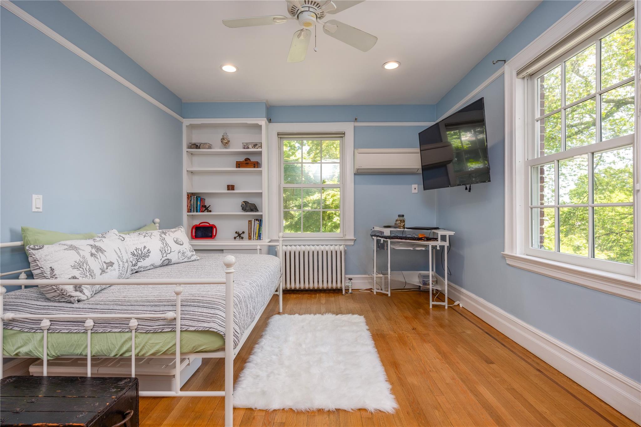 Single Family Locust  Westchester County, NY 10538, MLS-854147-25