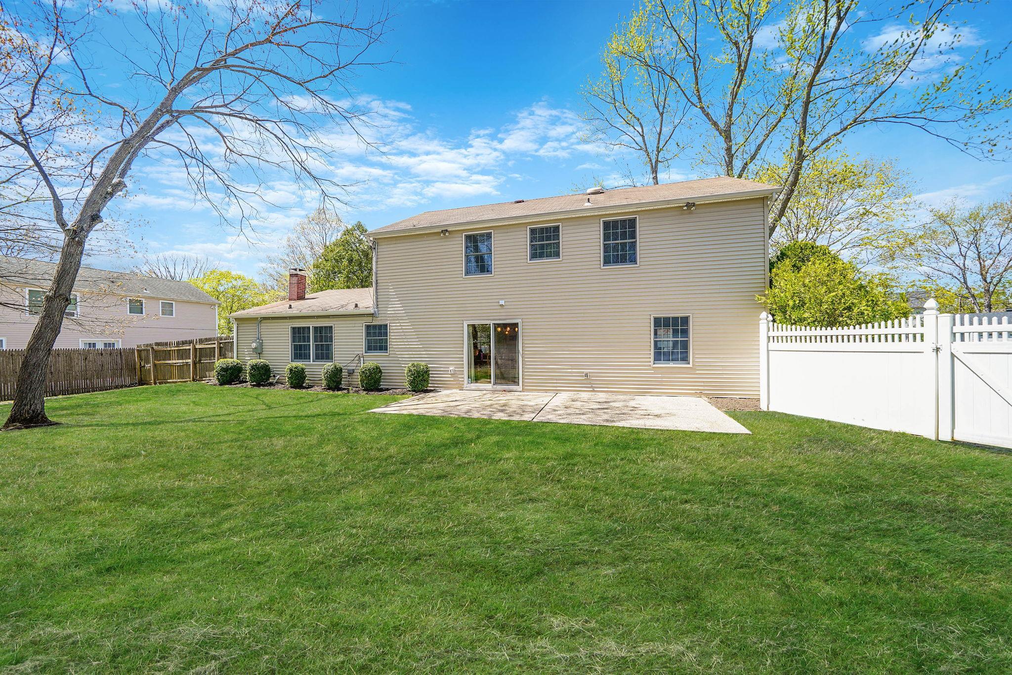 Single Family Botany  Suffolk County, NY 11790, MLS-854151-30