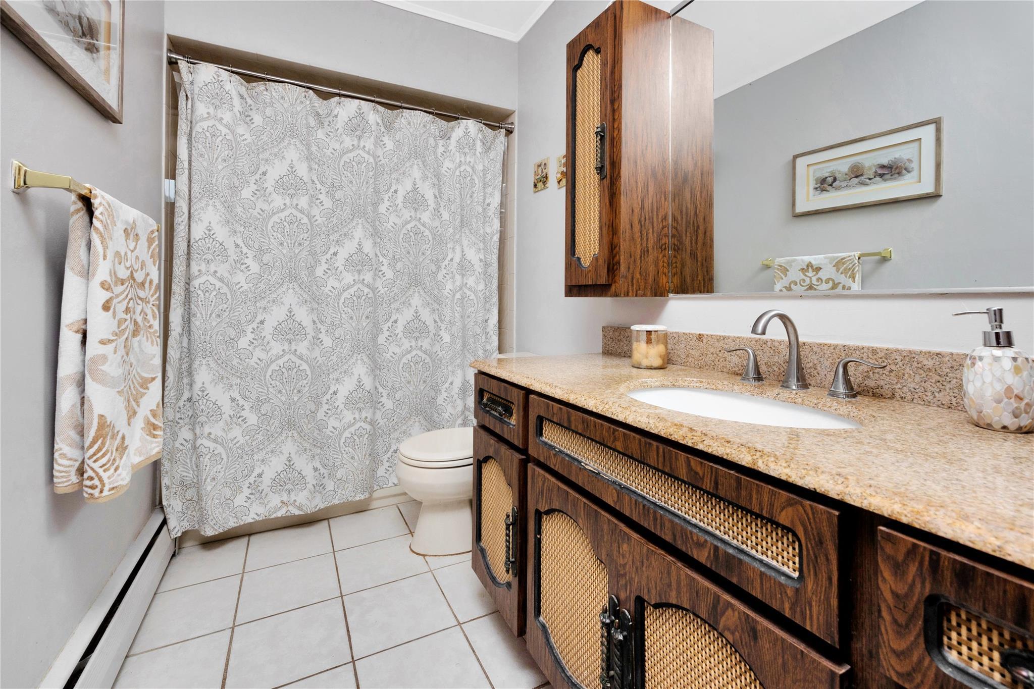 Single Family Lee  Nassau County, NY 11735, MLS-854157-18
