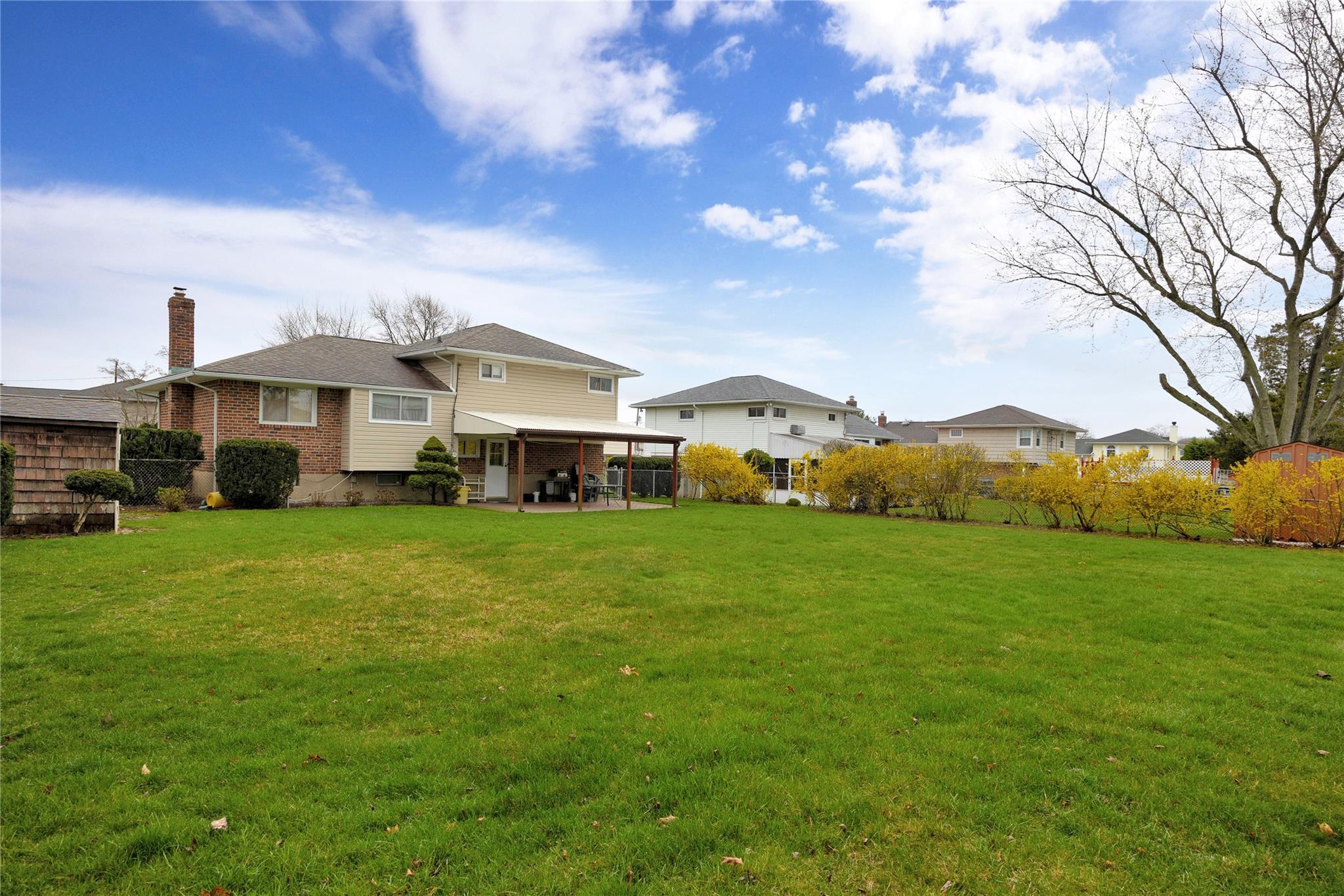 Single Family Lee  Nassau County, NY 11735, MLS-854157-26