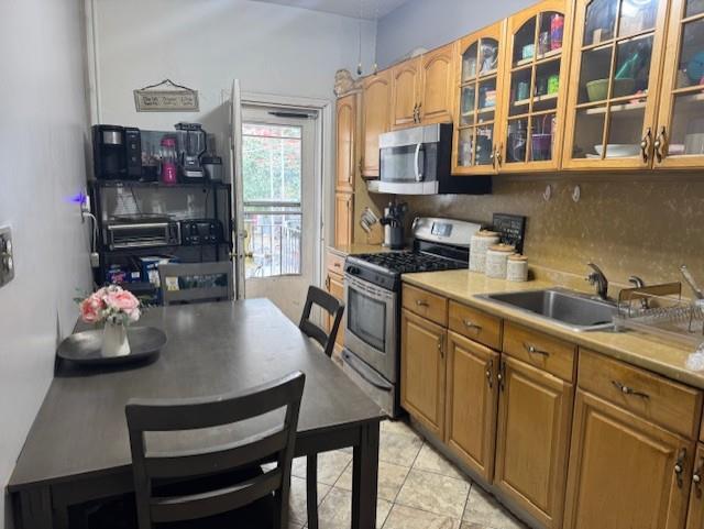 Single Family Street  Brooklyn, NY 11207, MLS-854159-8
