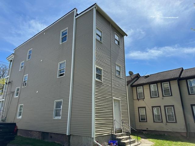 Single Family South  Dutchess County, NY 12601, MLS-854185-17