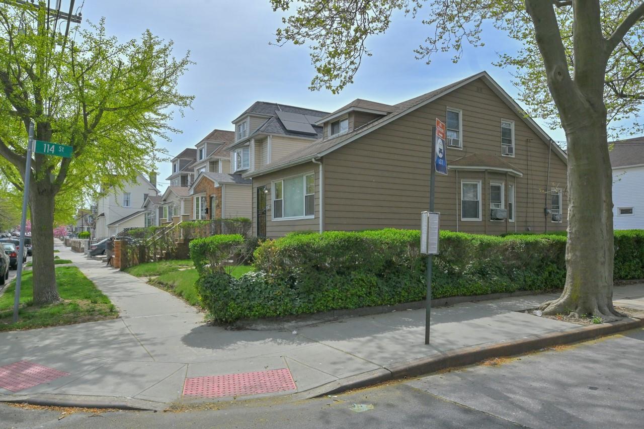 Single Family Sutter  Queens, NY 11420, MLS-854188-20