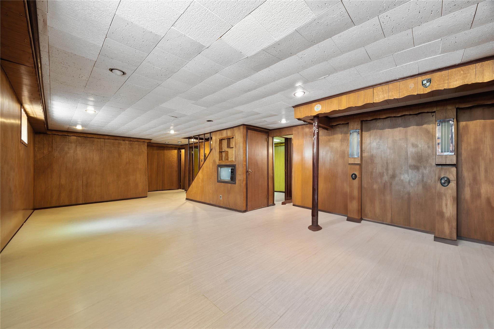 Single Family 29th  Queens, NY 11358, MLS-854207-16