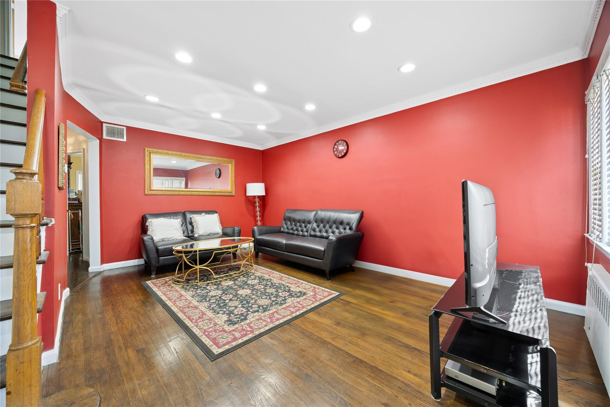Single Family 29th  Queens, NY 11358, MLS-854207-4