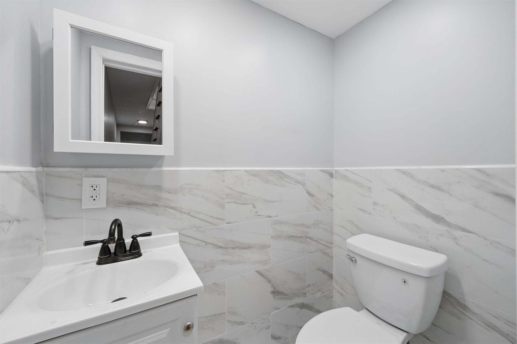 Single Family Bathgate  Bronx, NY 10457, MLS-854210-16