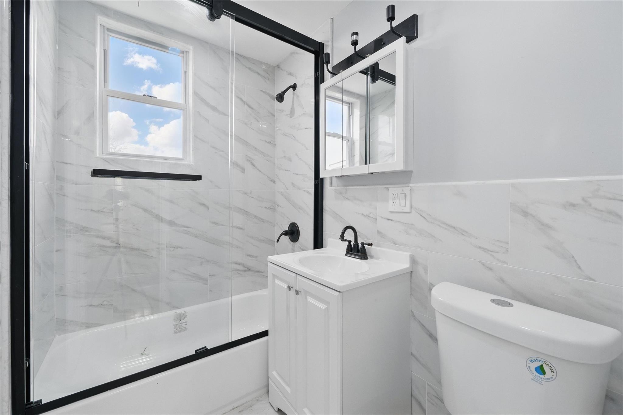 Single Family Bathgate  Bronx, NY 10457, MLS-854210-18