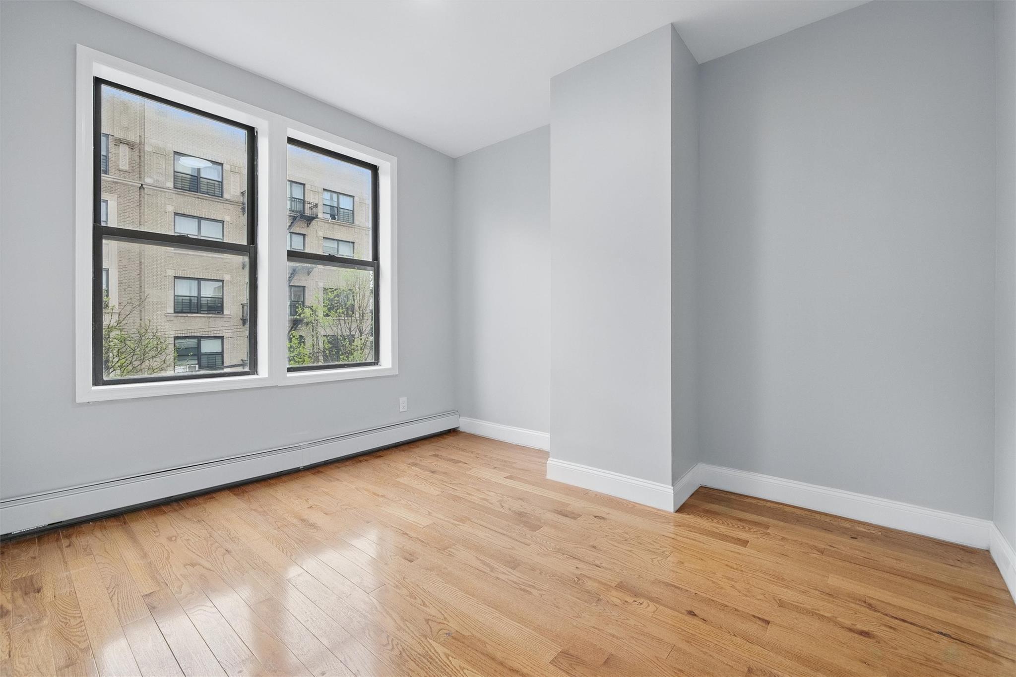 Single Family Bathgate  Bronx, NY 10457, MLS-854210-23