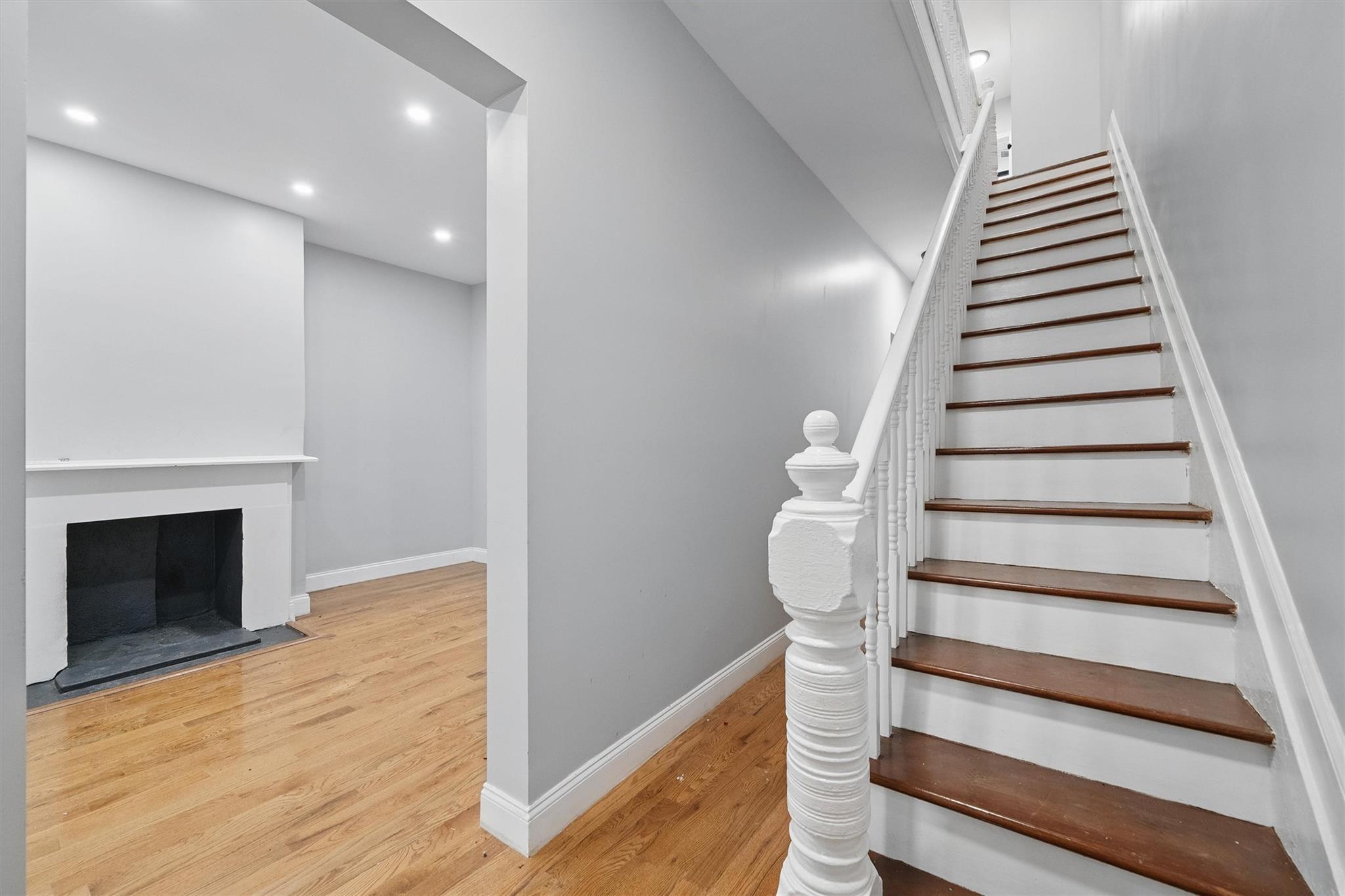 Single Family Bathgate  Bronx, NY 10457, MLS-854210-3