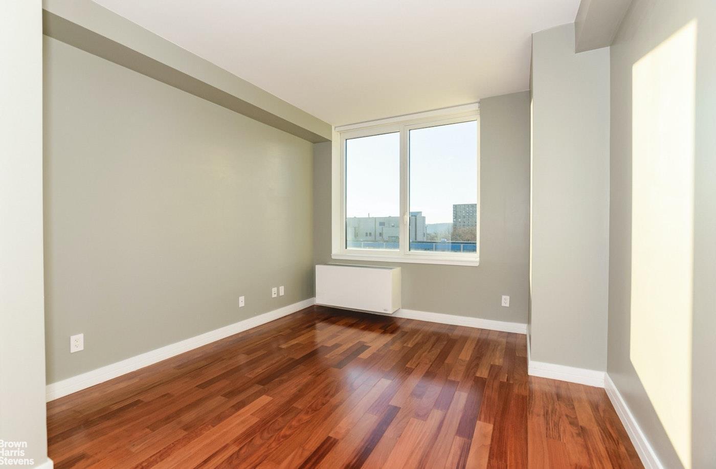 Apartment 237  Bronx, NY 10463, MLS-854212-7
