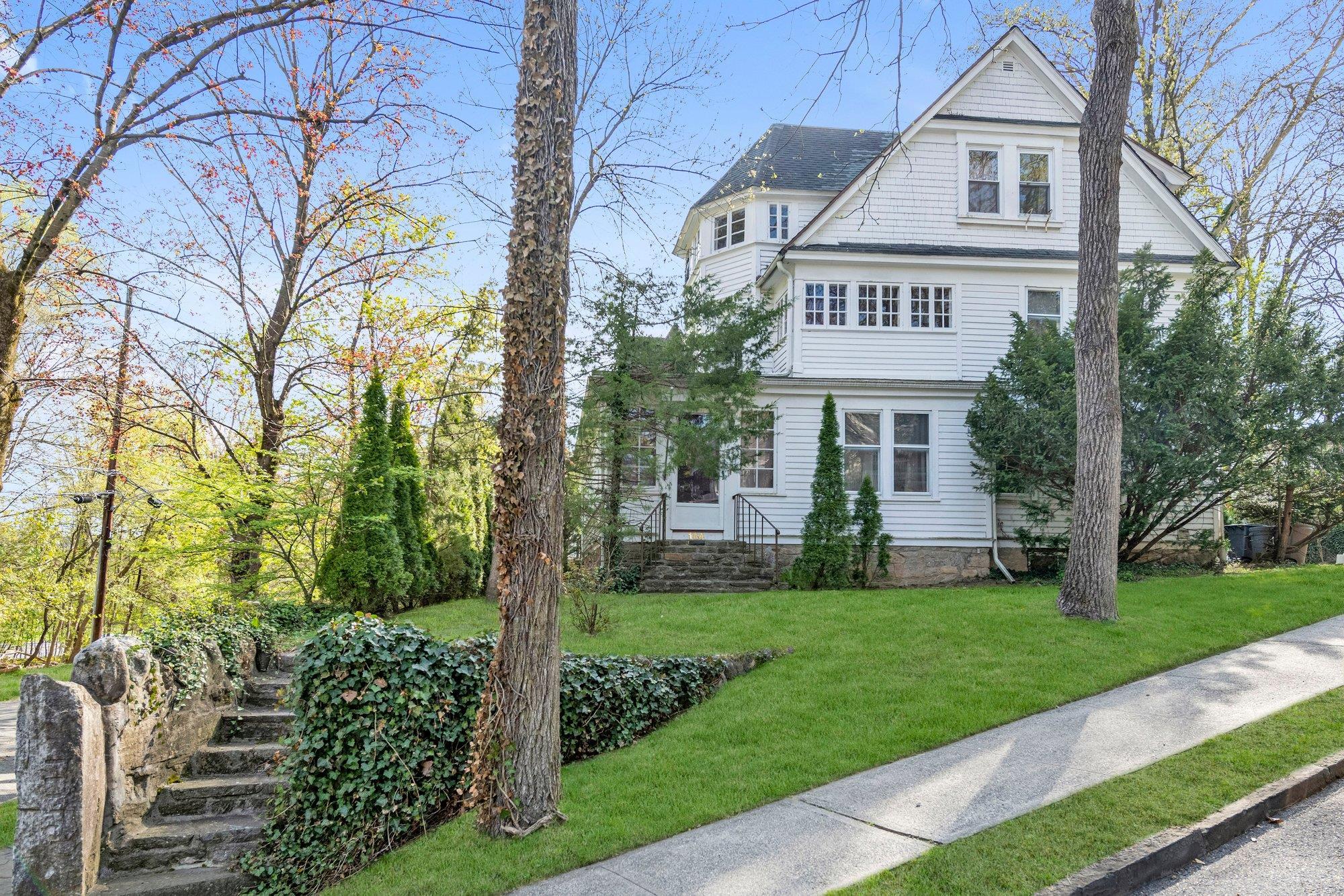 Single Family Read  Westchester County, NY 10707, MLS-854220-7