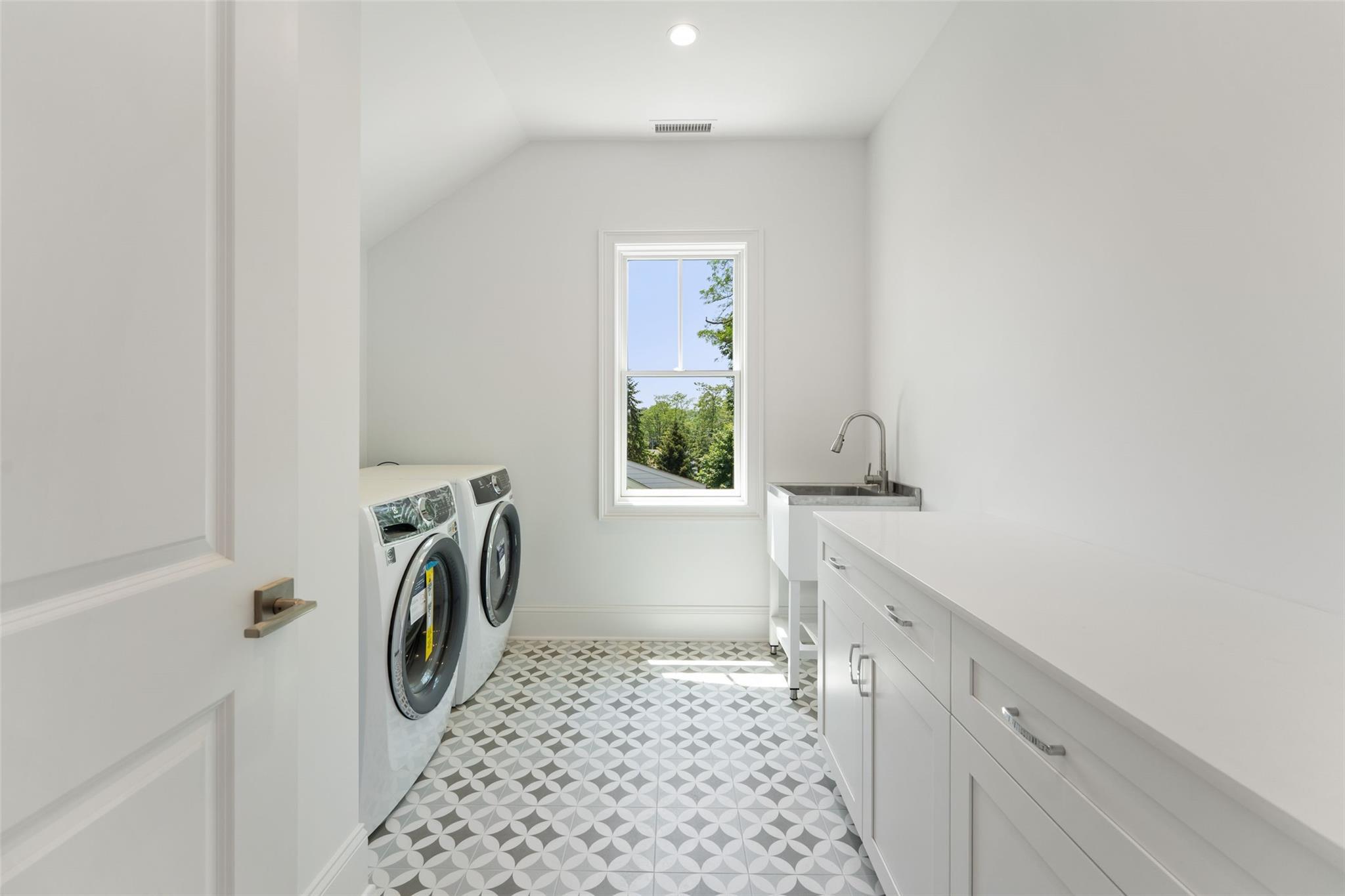 Single Family Carthage  Westchester County, NY 10583, MLS-854241-21
