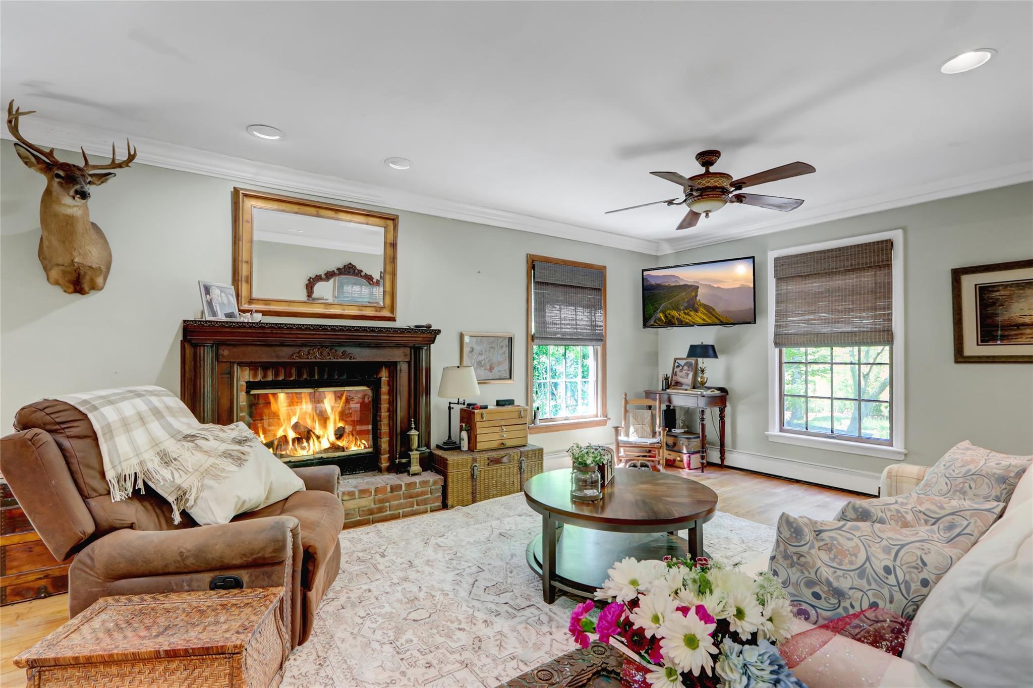 Single Family Majors  Suffolk County, NY 11968, MLS-854242-11