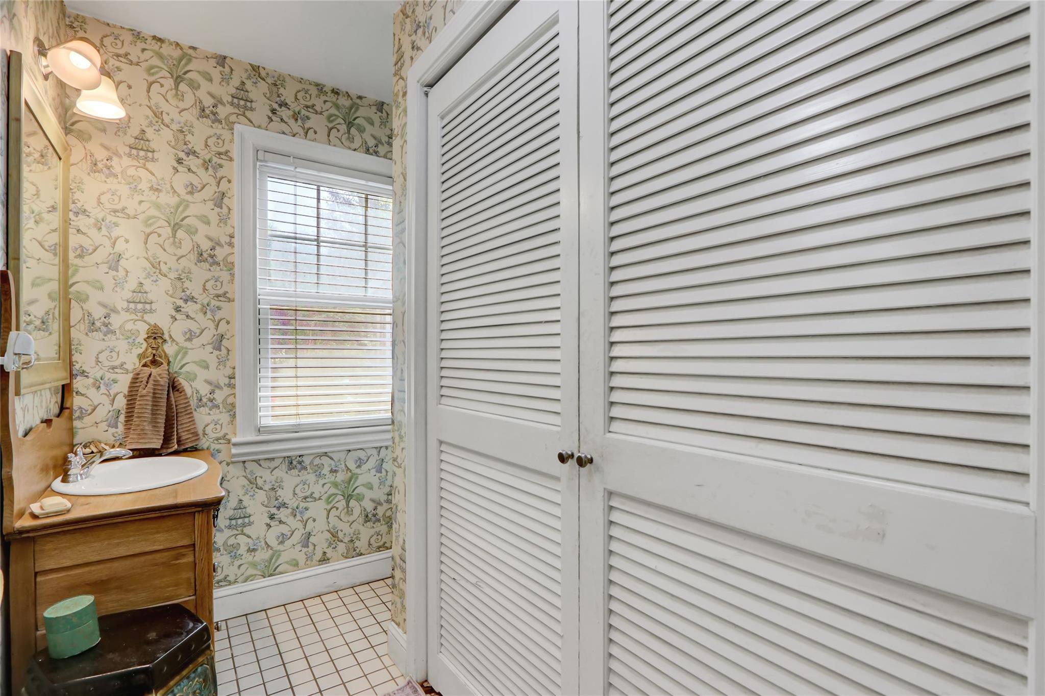 Single Family Majors  Suffolk County, NY 11968, MLS-854242-13