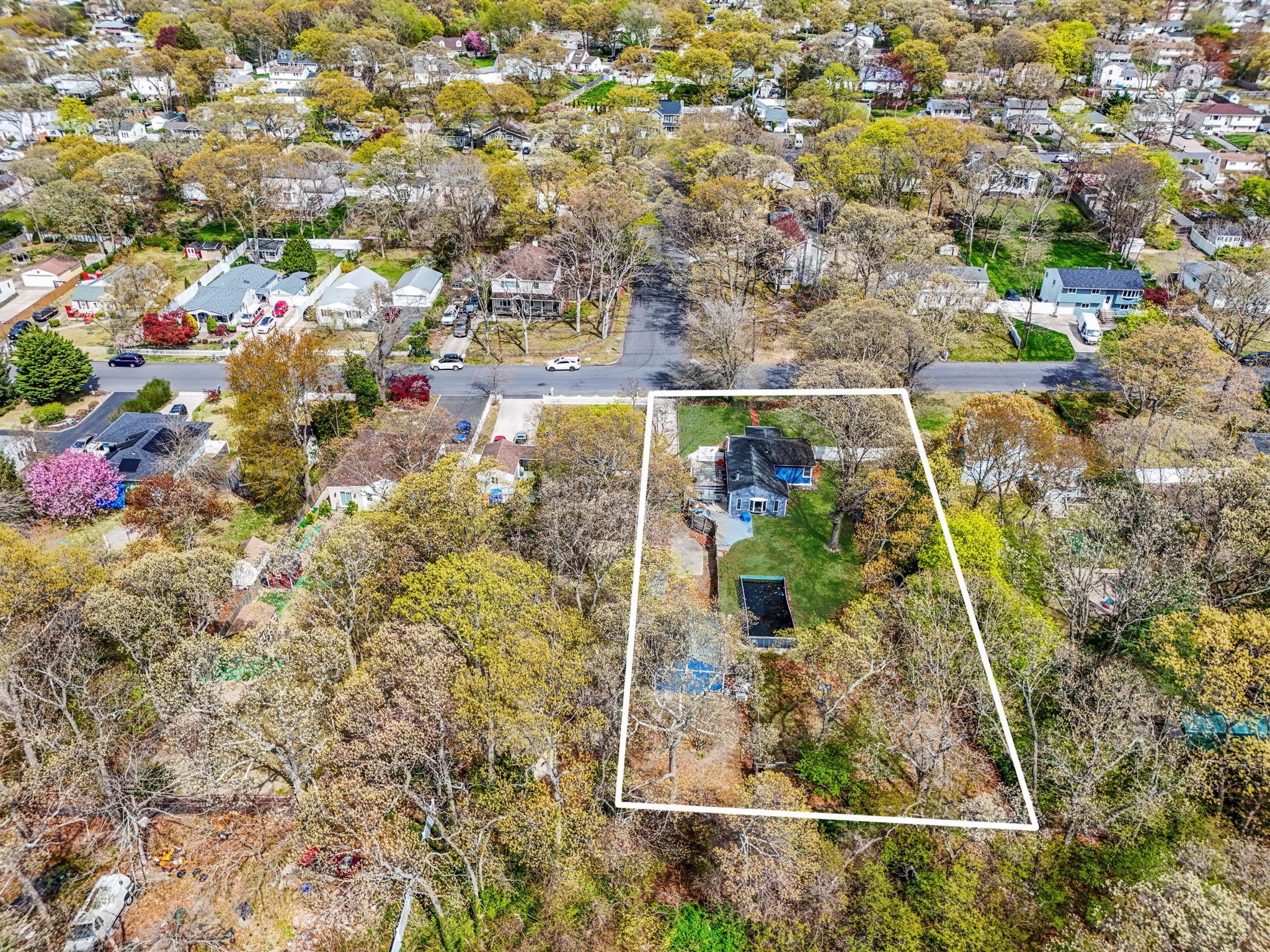 Single Family Joan  Suffolk County, NY 11720, MLS-854246-31