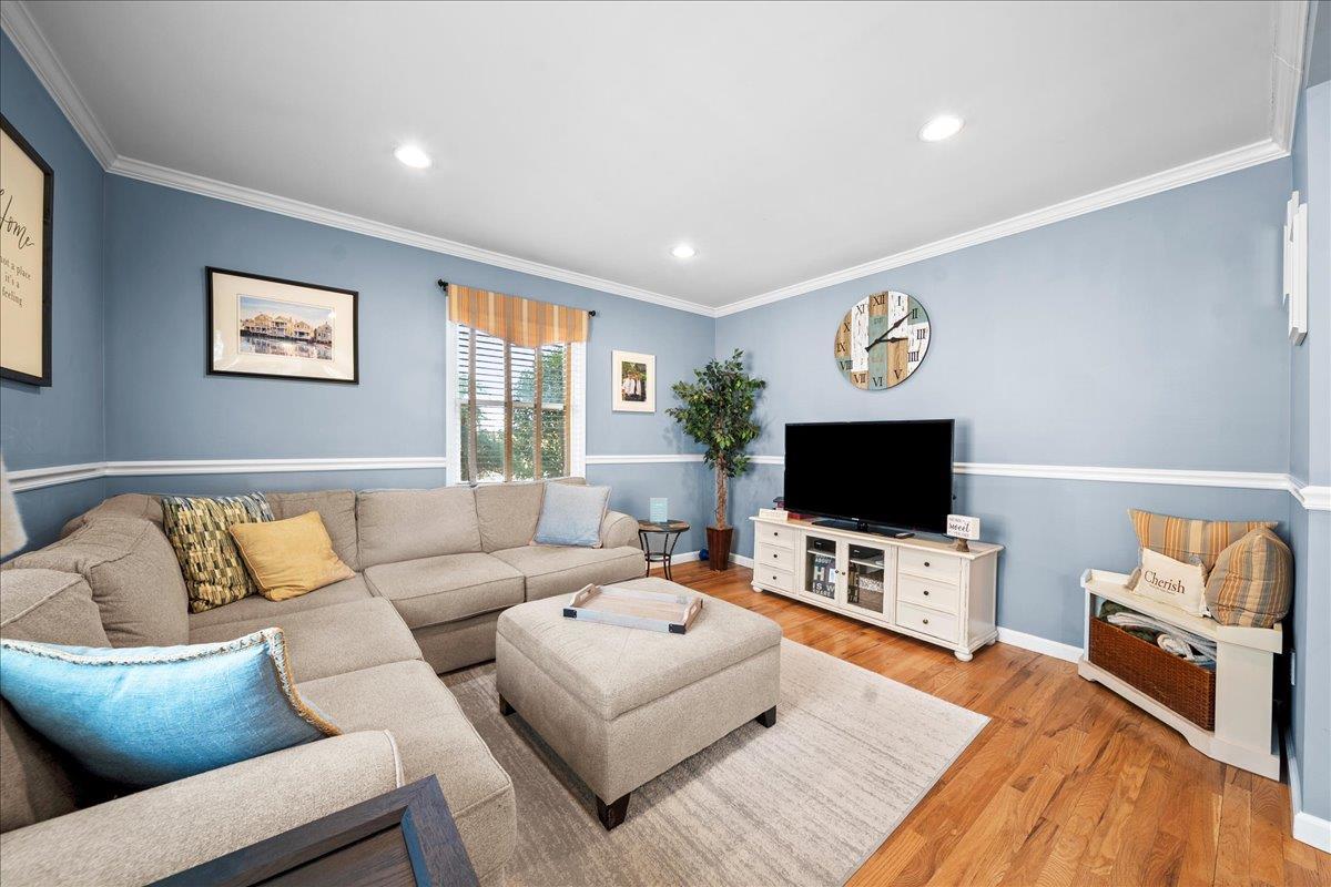 Single Family Bayview  Suffolk County, NY 11701, MLS-854254-16