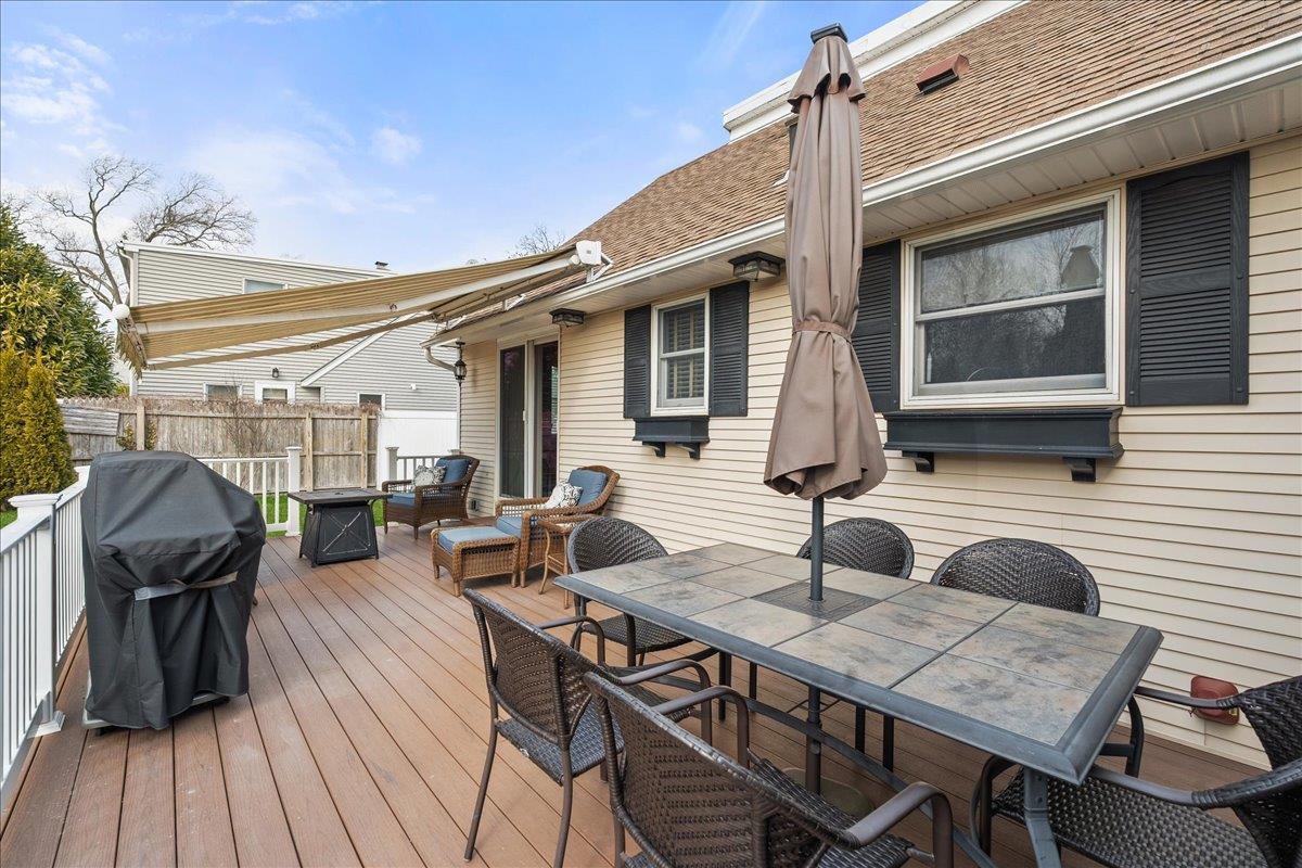 Single Family Bayview  Suffolk County, NY 11701, MLS-854254-2