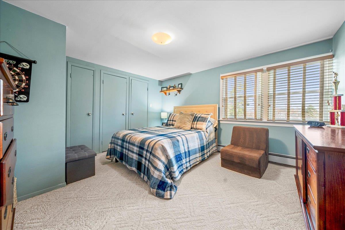 Single Family Bayview  Suffolk County, NY 11701, MLS-854254-23