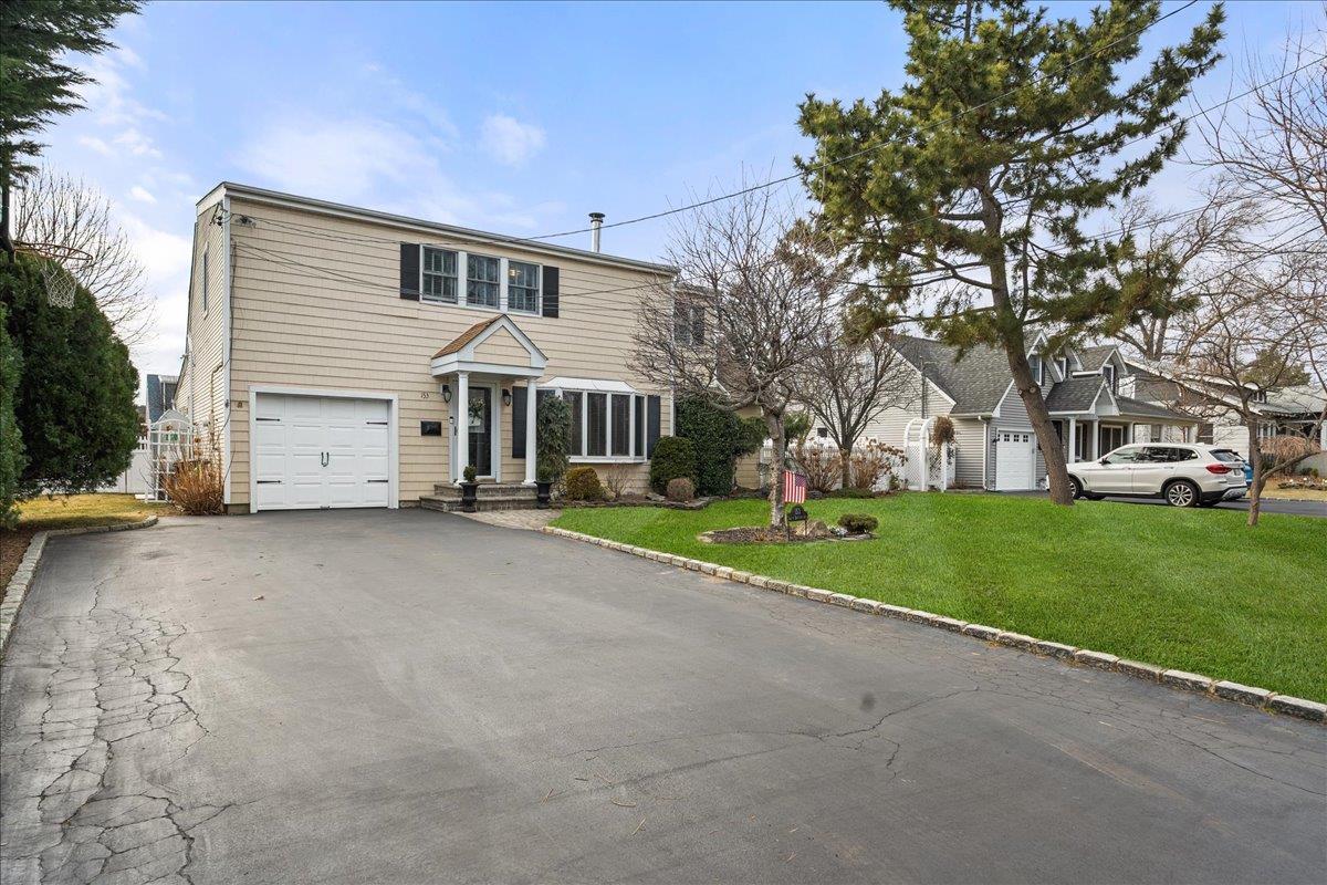 Single Family Bayview  Suffolk County, NY 11701, MLS-854254-3