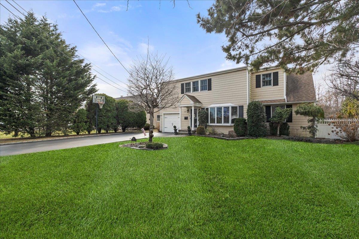 Single Family Bayview  Suffolk County, NY 11701, MLS-854254-4