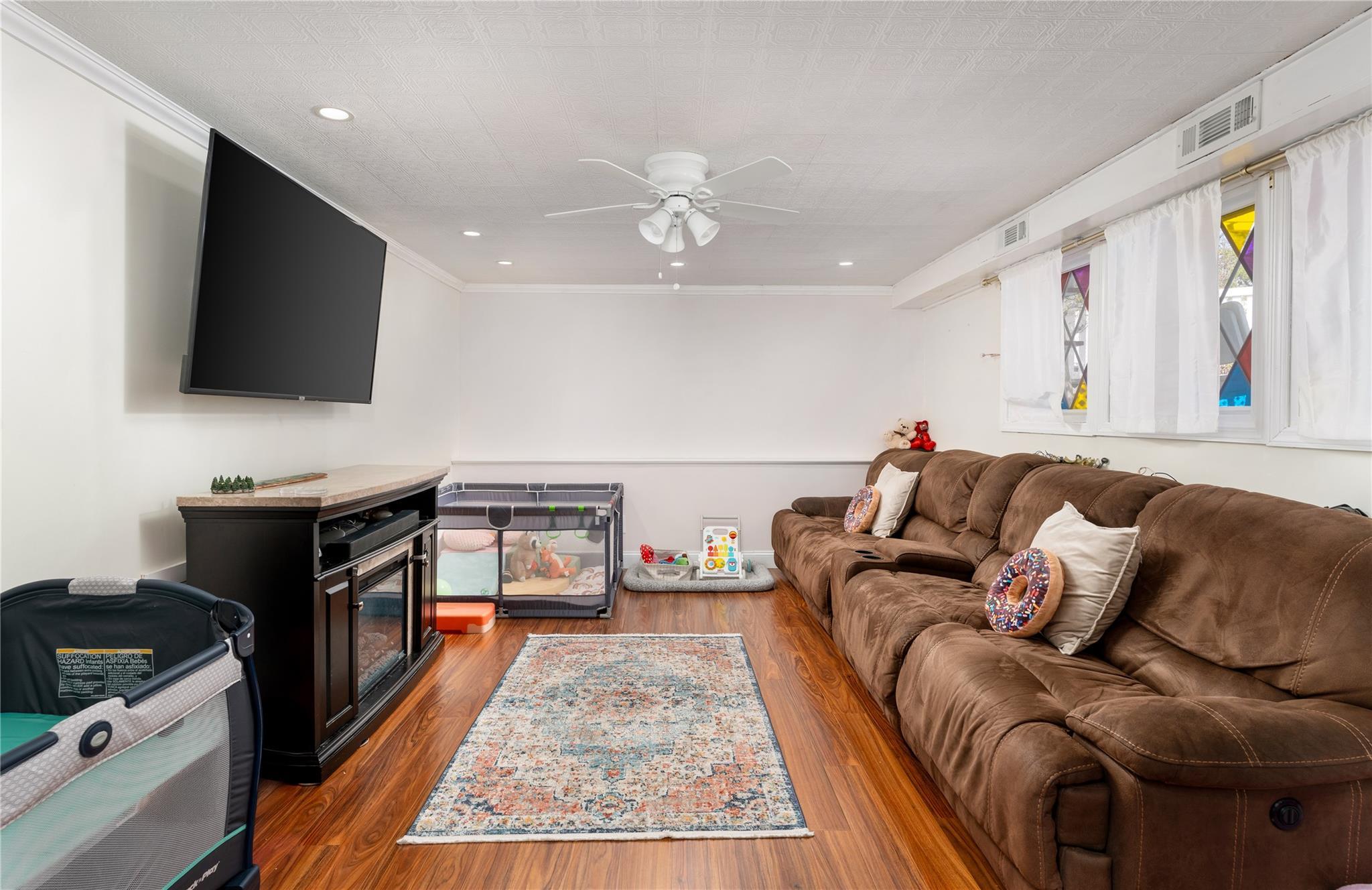 Single Family Ontario  Suffolk County, NY 11776, MLS-854262-13