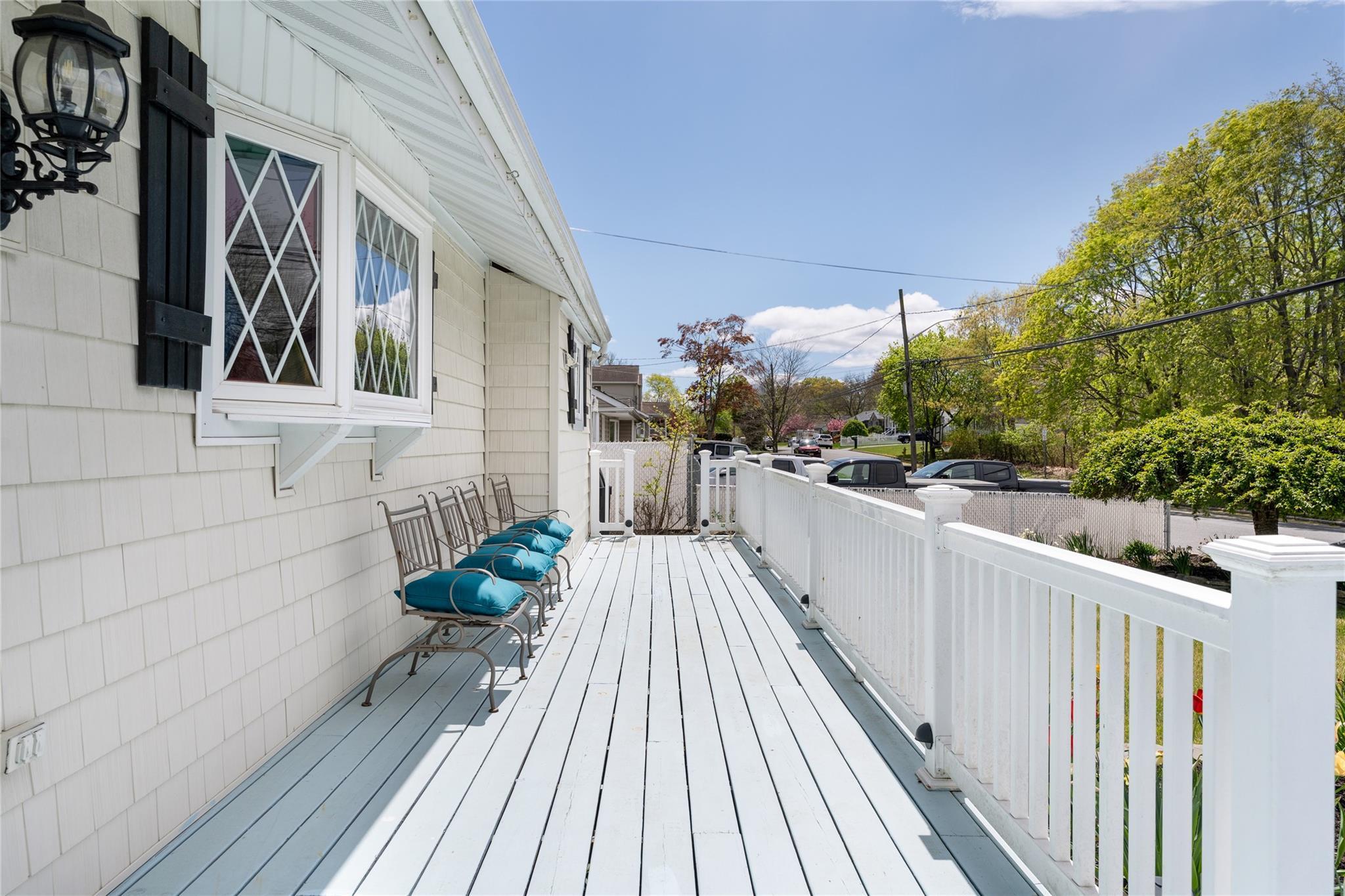 Single Family Ontario  Suffolk County, NY 11776, MLS-854262-2