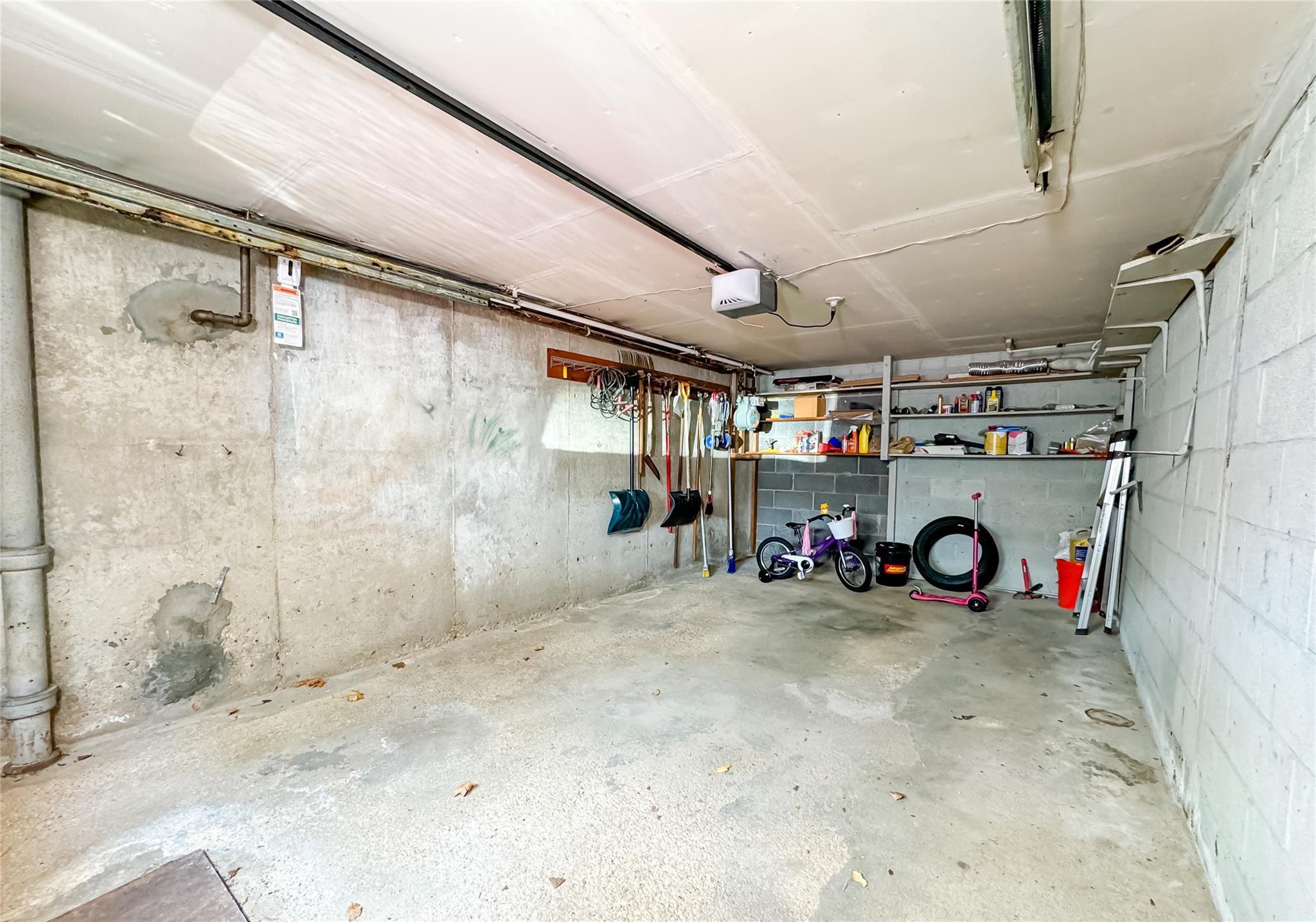 Single Family 266th  Queens, NY 11004, MLS-854282-27