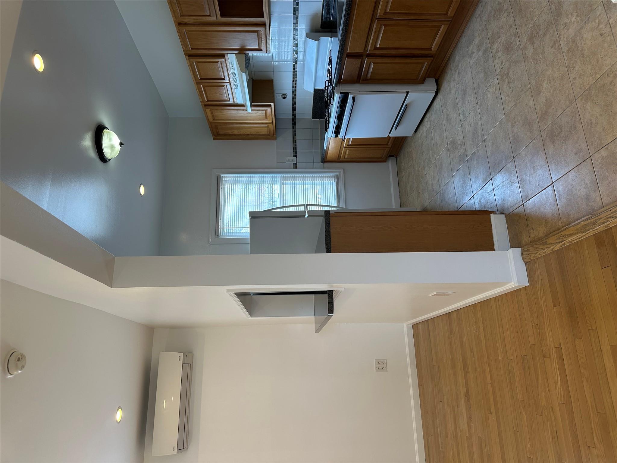 Apartment 81  Queens, NY 11416, MLS-854283-6