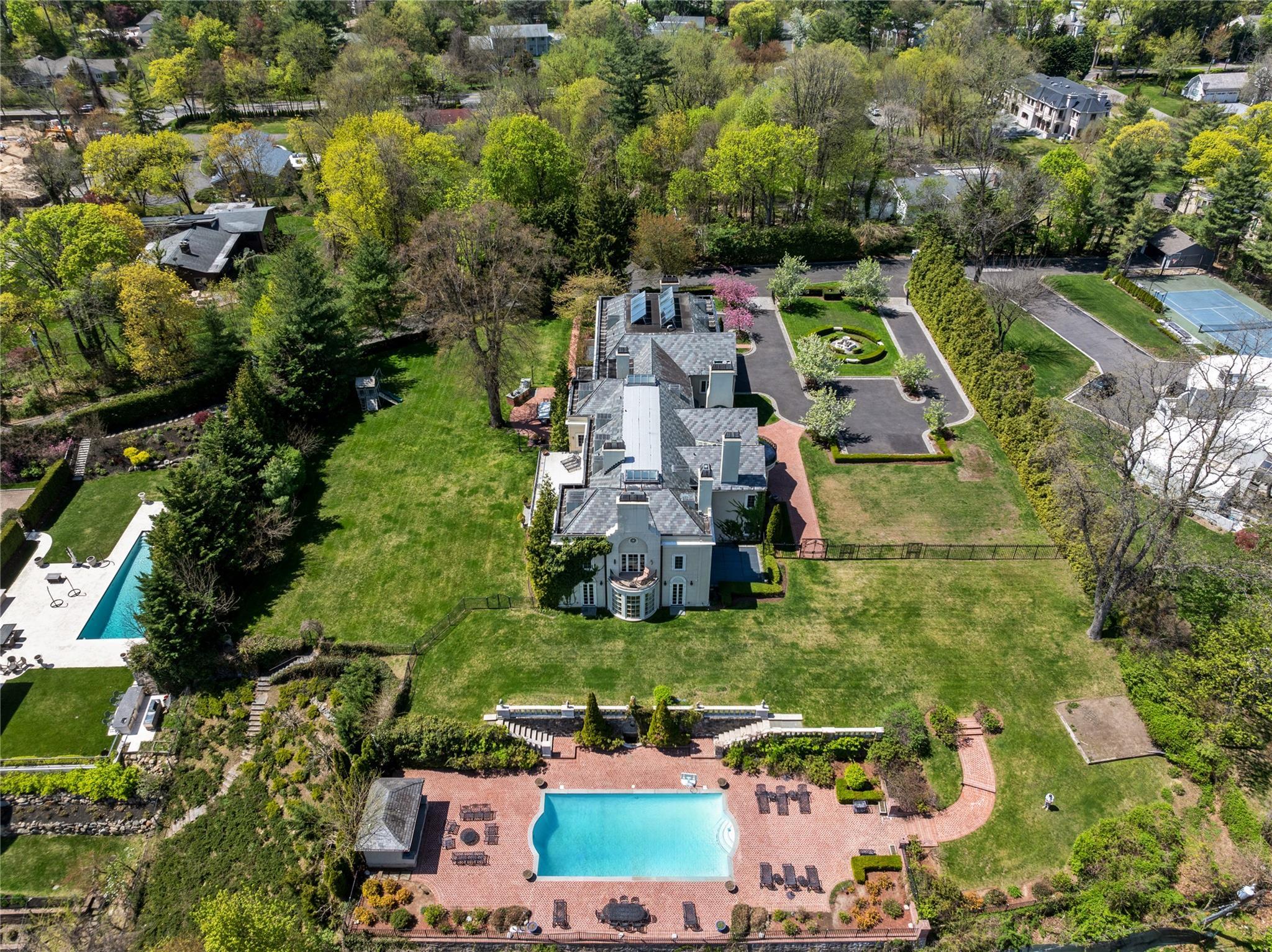 Single Family Blue Sea  Nassau County, NY 11024, MLS-854286-47